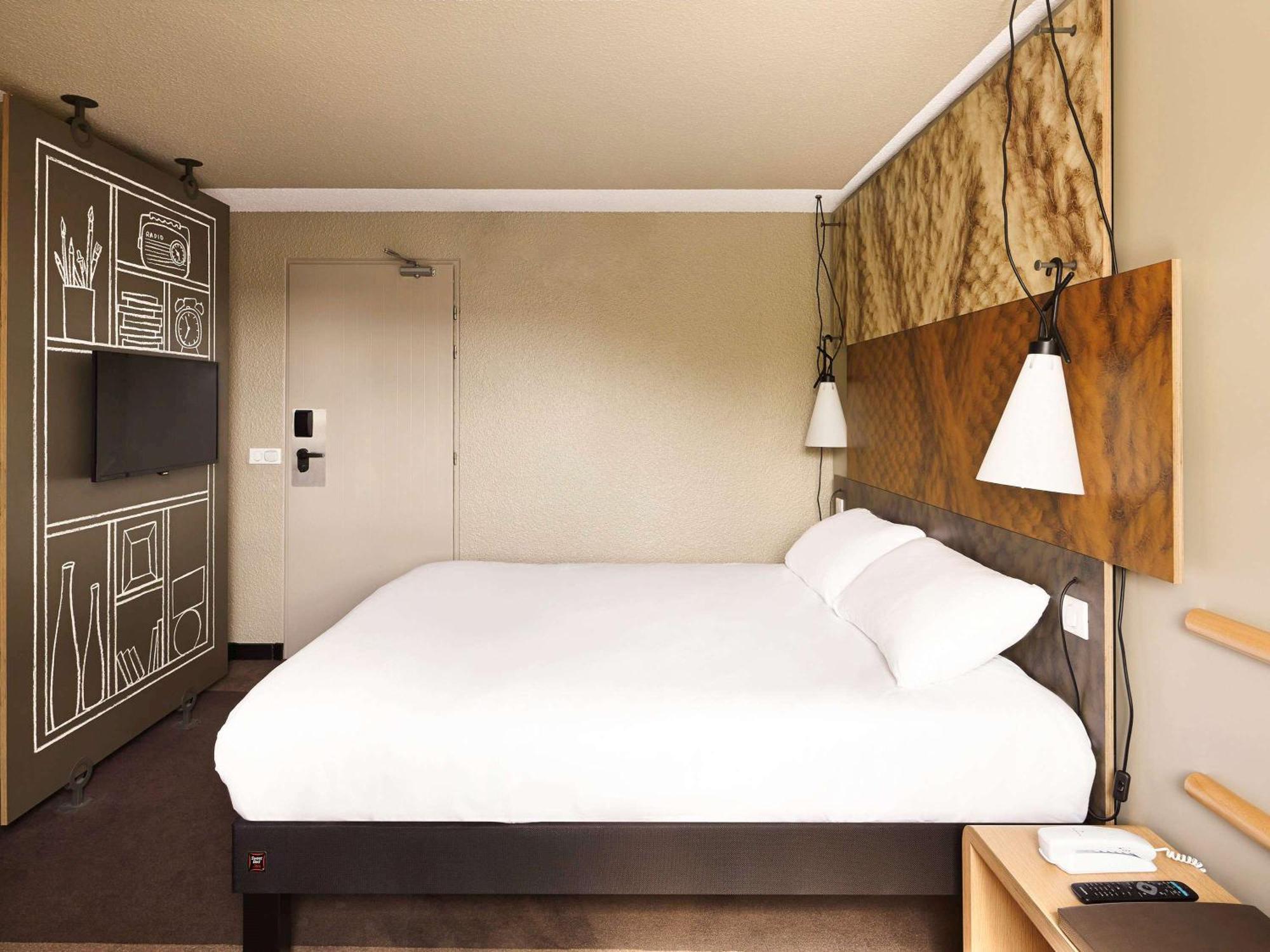 Ibis Marne La Vallee Champs-Sur-Marne Exterior photo