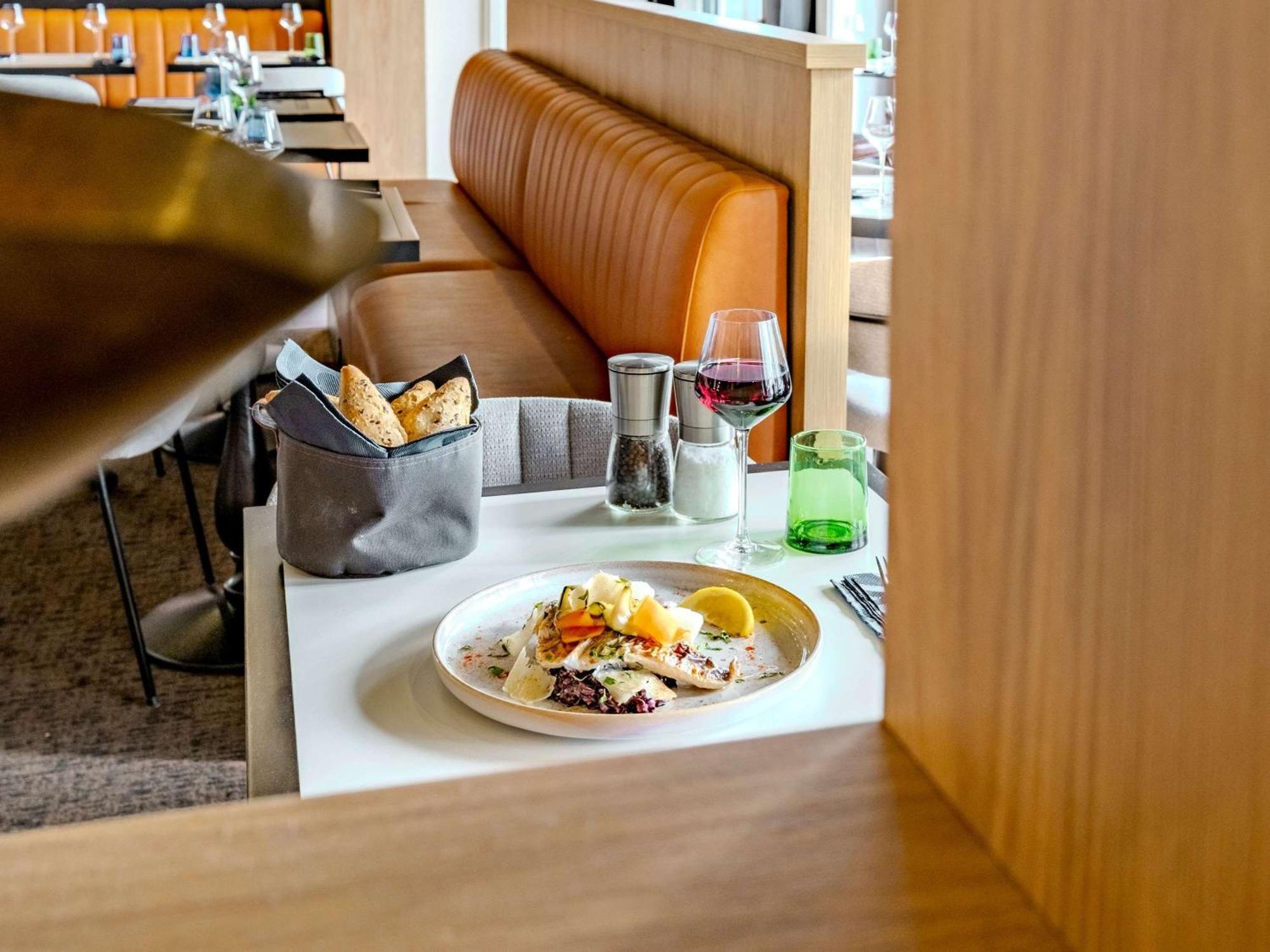 Ibis Marne La Vallee Champs-Sur-Marne Exterior photo